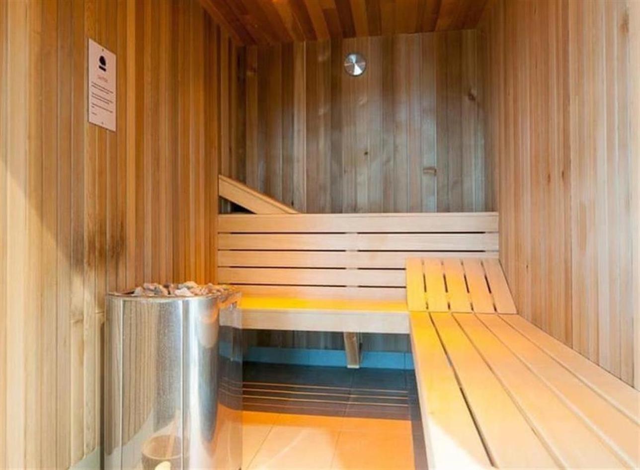 Luxury Barn Conversion Wells Luaran gambar
