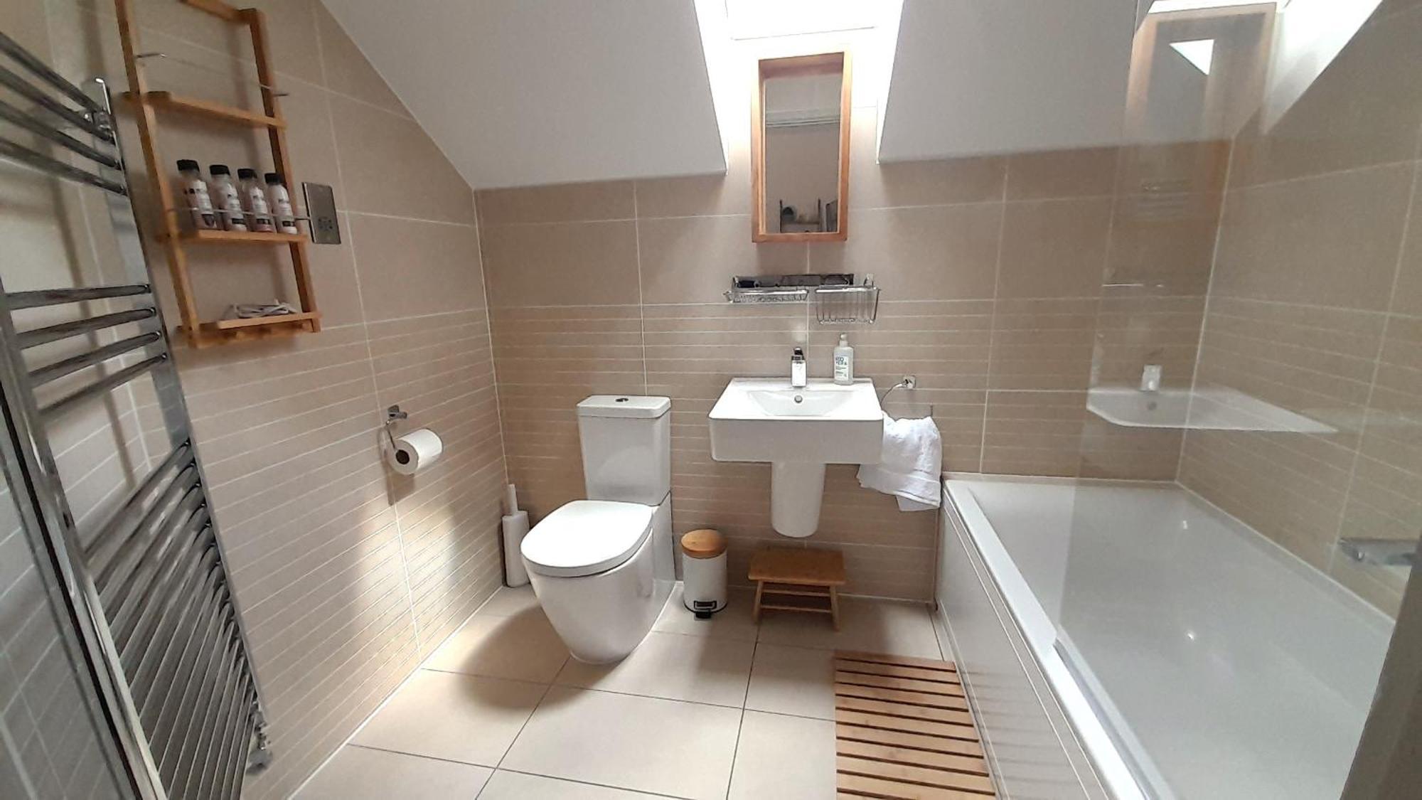 Luxury Barn Conversion Wells Luaran gambar