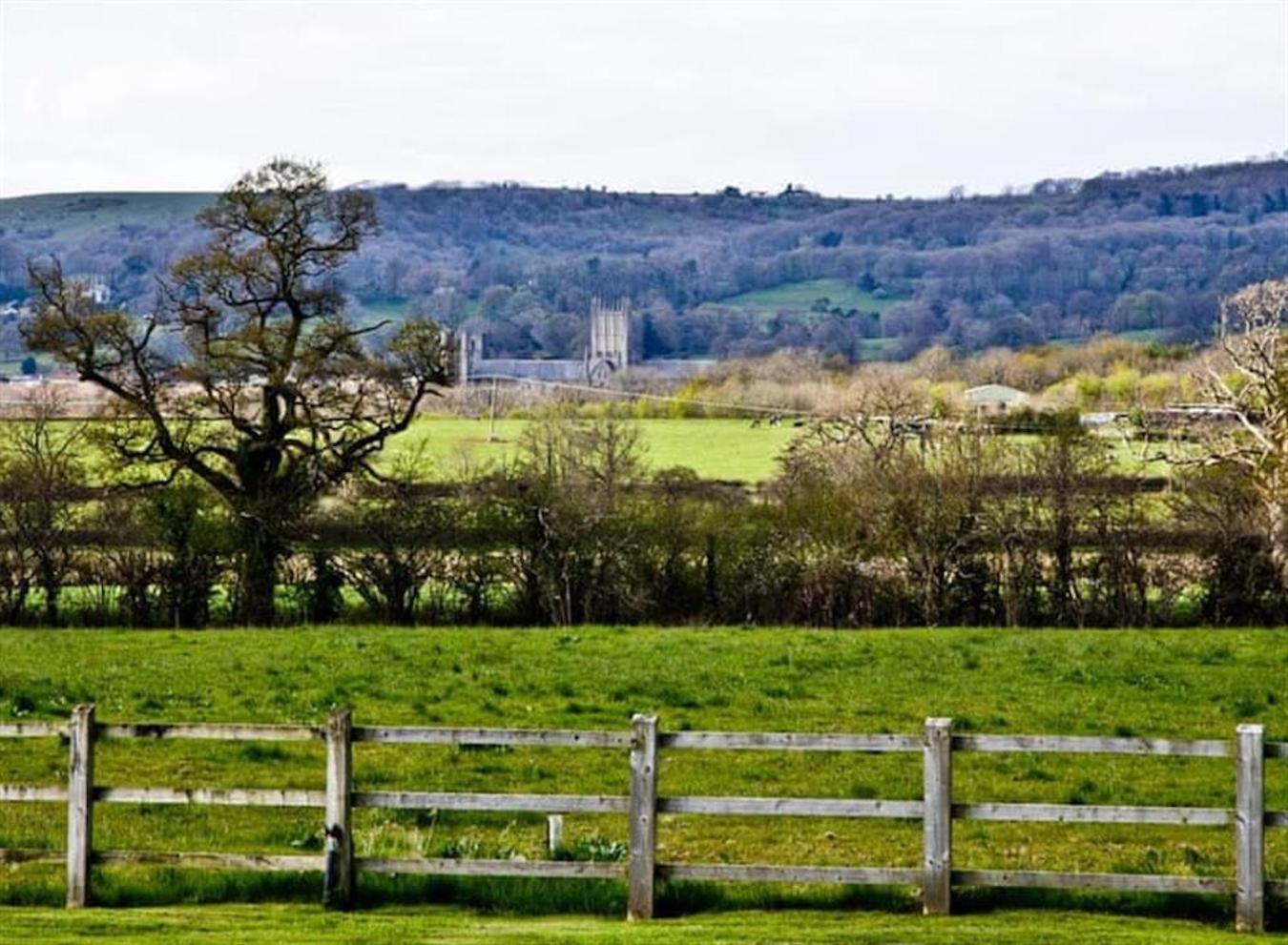 Luxury Barn Conversion Wells Luaran gambar